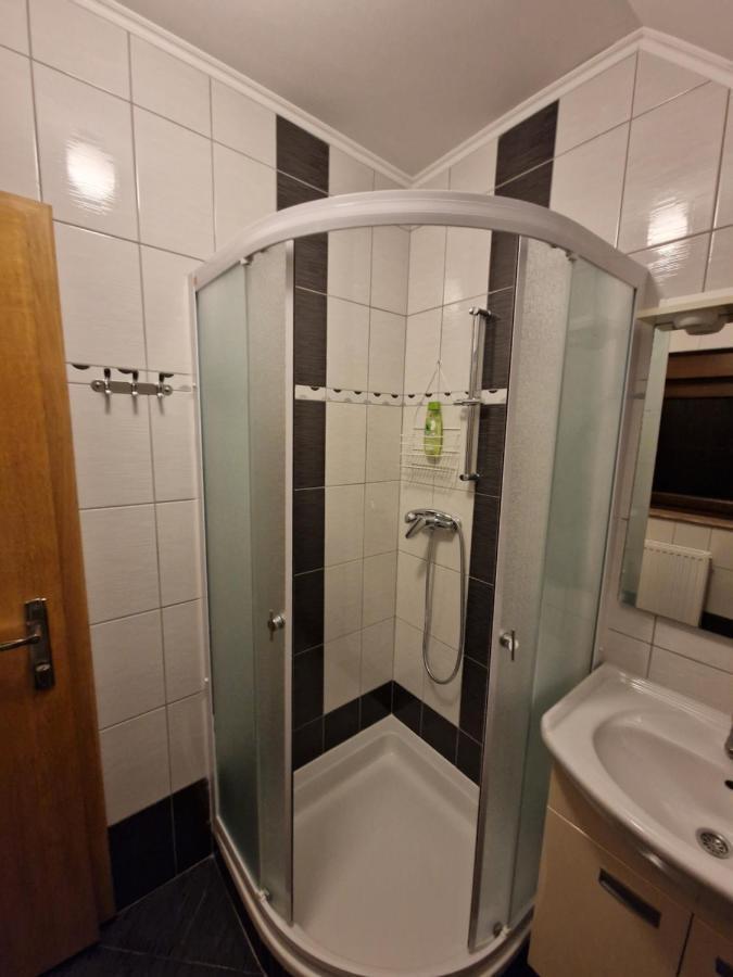 Guest House Wolf II Plitvička Jezera Zewnętrze zdjęcie