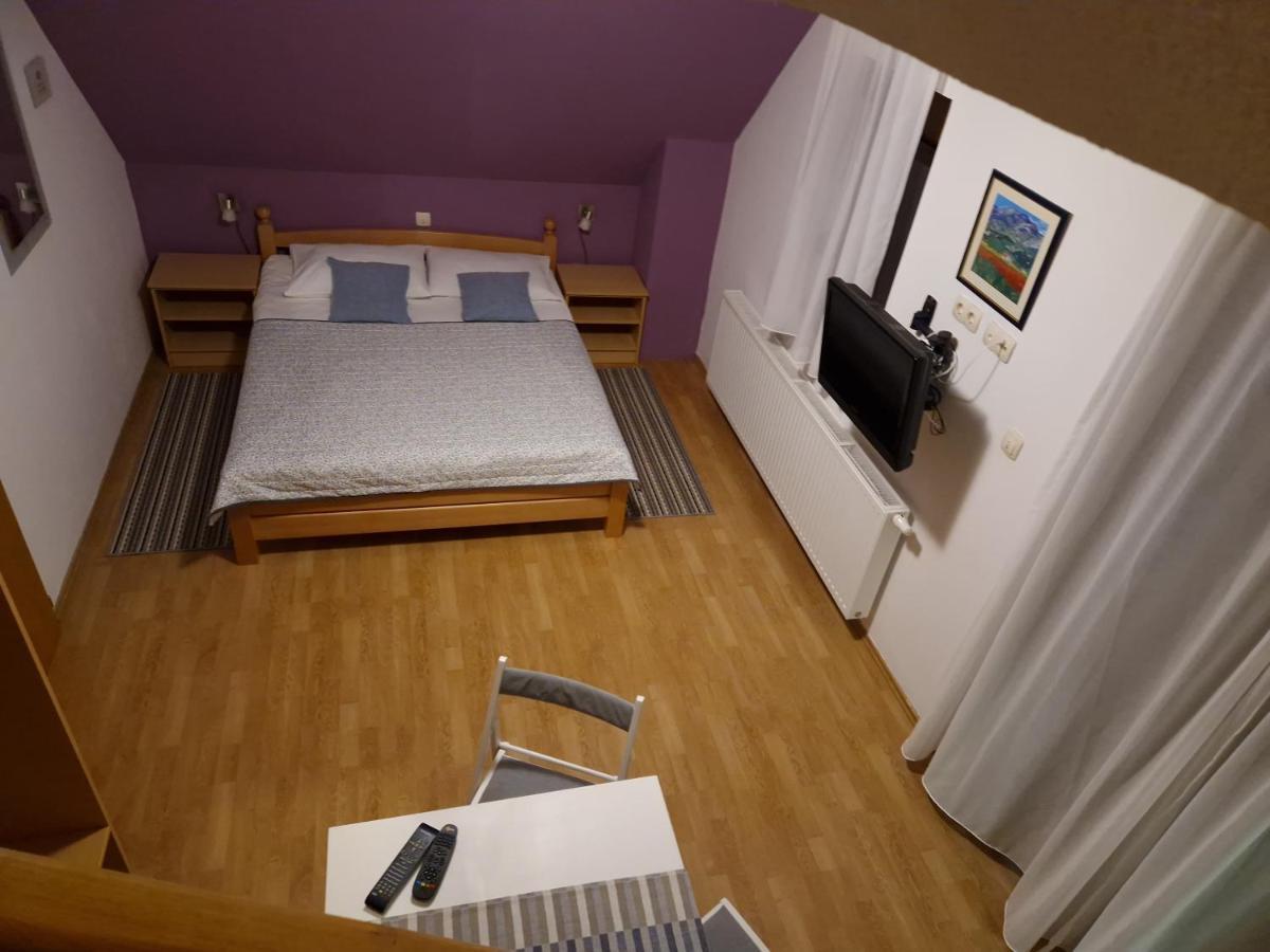 Guest House Wolf II Plitvička Jezera Zewnętrze zdjęcie